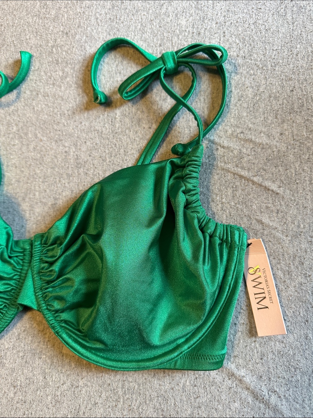 Victoria's Secret Tie-Shoulder Underwire Bikini Top, Emerald Metallic, Sz 38DDD - Picture 4 of 10